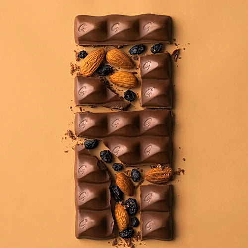 Galaxy Fruit & Nut Milk Chocolate Bar Loaded With Almonds & Raisins - 52 g