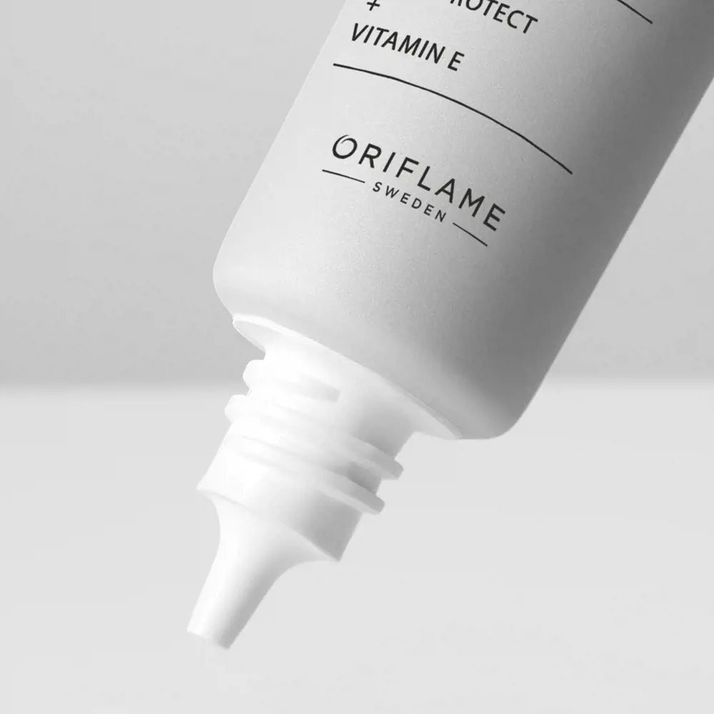 ORIFLAME Novage+ Proceuticals Ultra Light UV-Age Day Shield + SPF 50 – Advanced Skin Protection (30 ML)