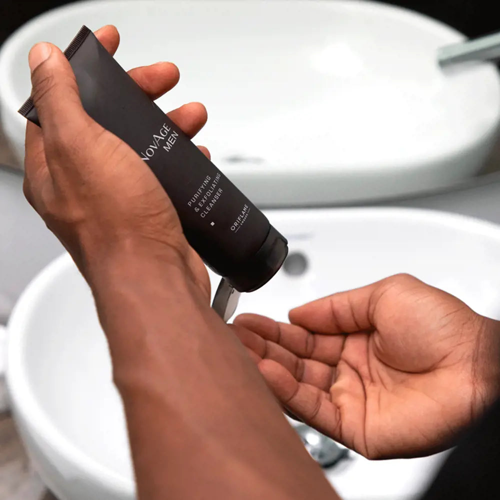 ORIFLAME NovAge Men Purifying & Exfoliating Cleanser – Deep Cleansing for Men (125 ML)