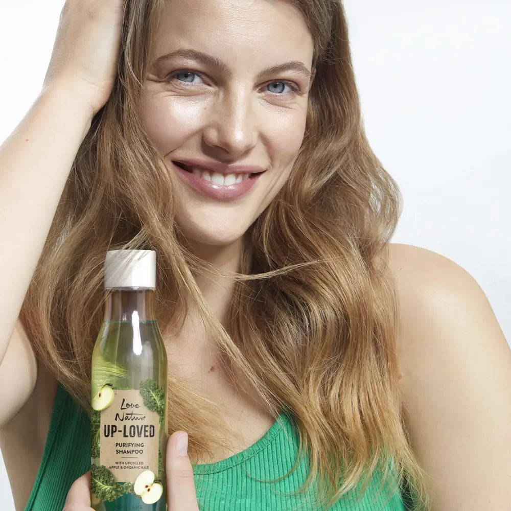 ORIFLAME Love Nature Up-Loved Purifying Shampoo with Upcycled Apple & Organic Kale – Eco-Friendly Hair Care (250 ML)